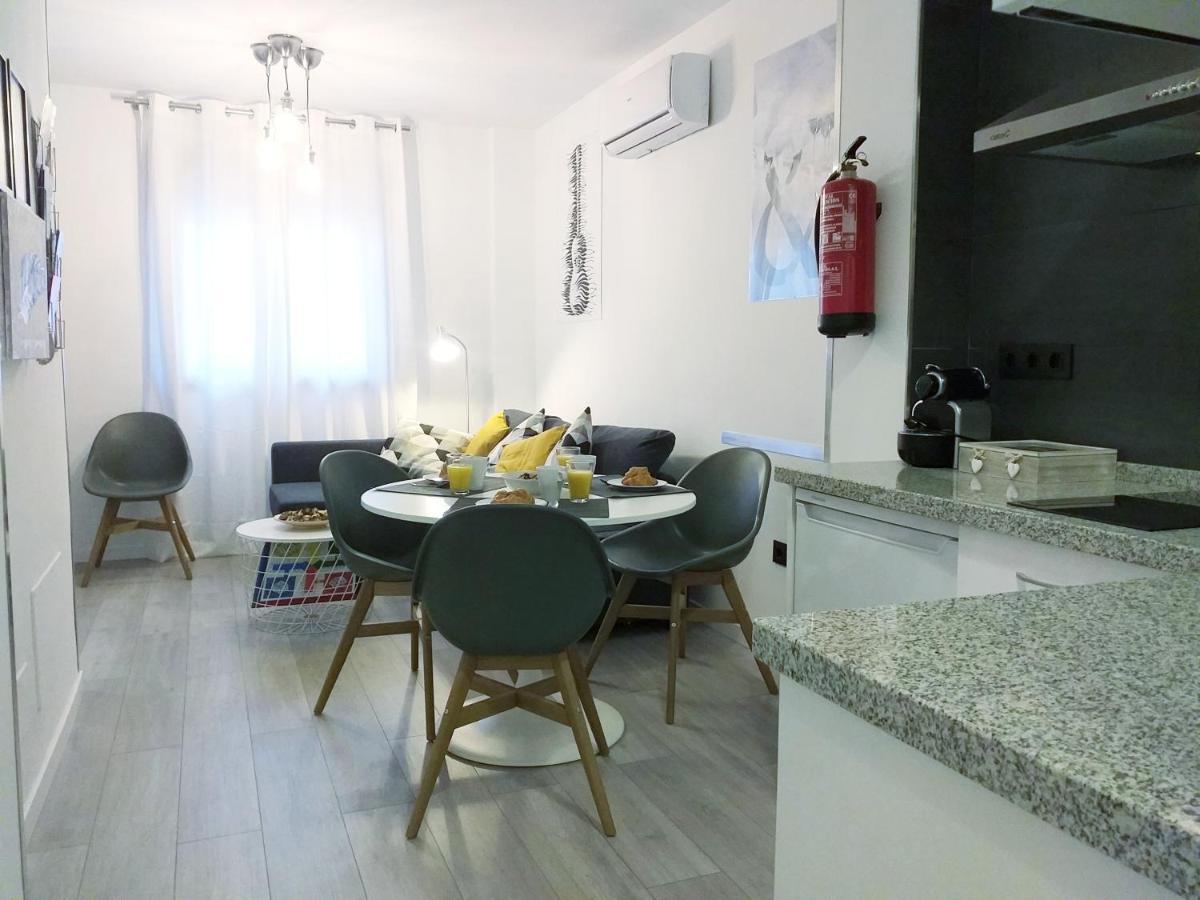 Dl Patio Malaga Apartment ภายนอก รูปภาพ